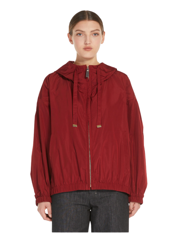 Tea Raincoat Red