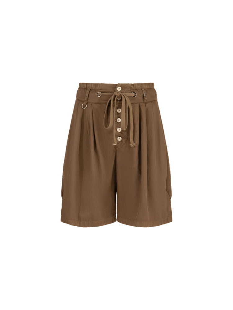 Scanty Bermuda Shorts Green